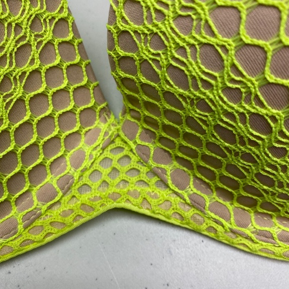 VS YELO/TAN "Very Sexy".Lightly Lined Plunge, 32DD *P1025 - Picture 2 of 8